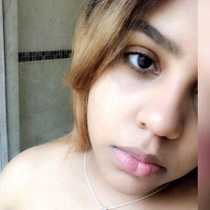 Meet your Posher, Maxiely